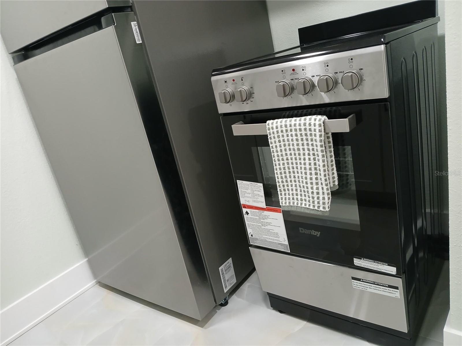 Image 11 of 22 For 4129 Dolphin Drive 1