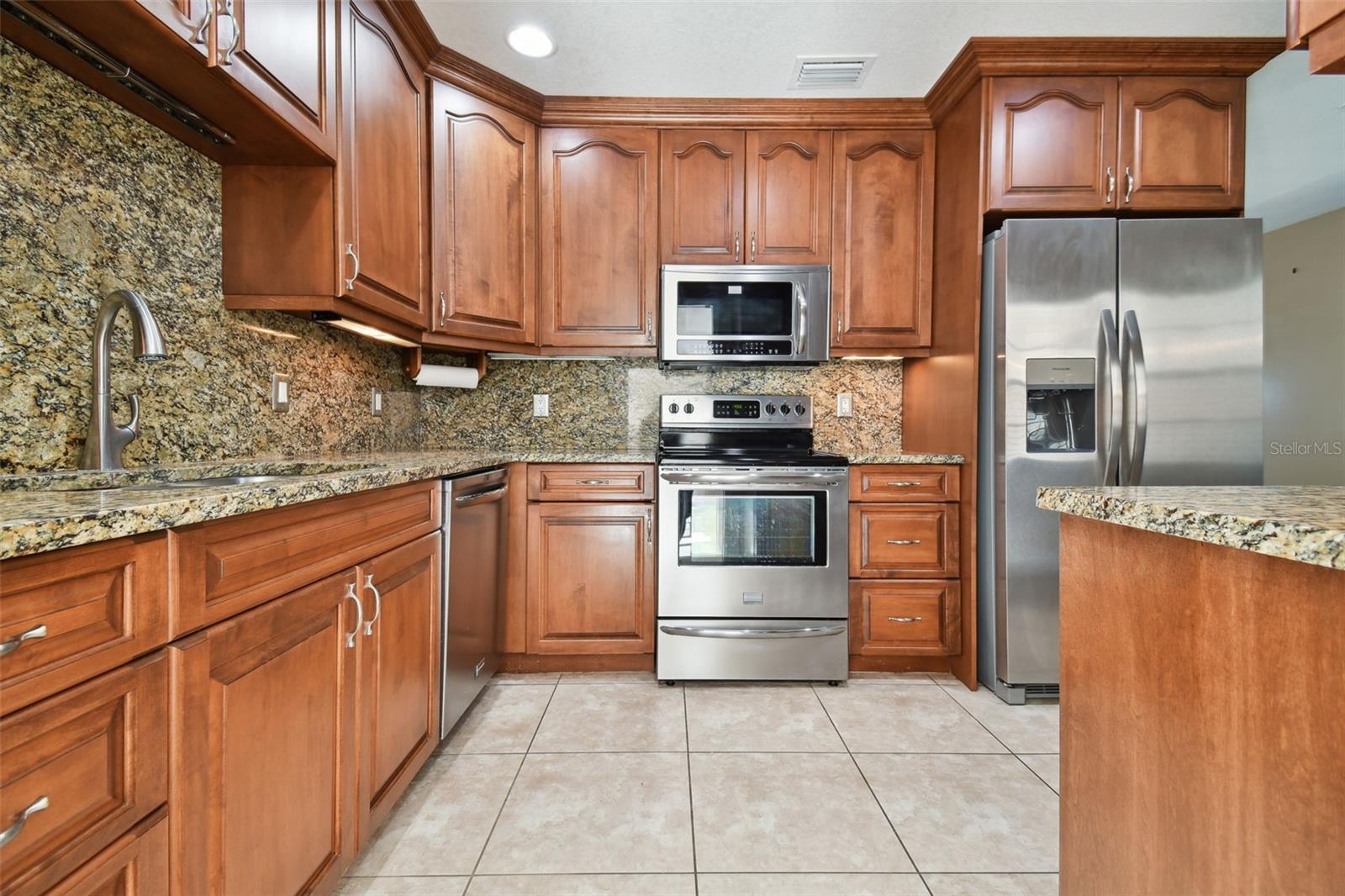 Image 6 of 16 For 4002 Mullen Avenue