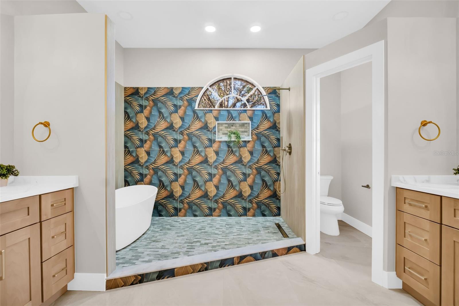 Image 18 of 67 For 9138 Callaway Drive