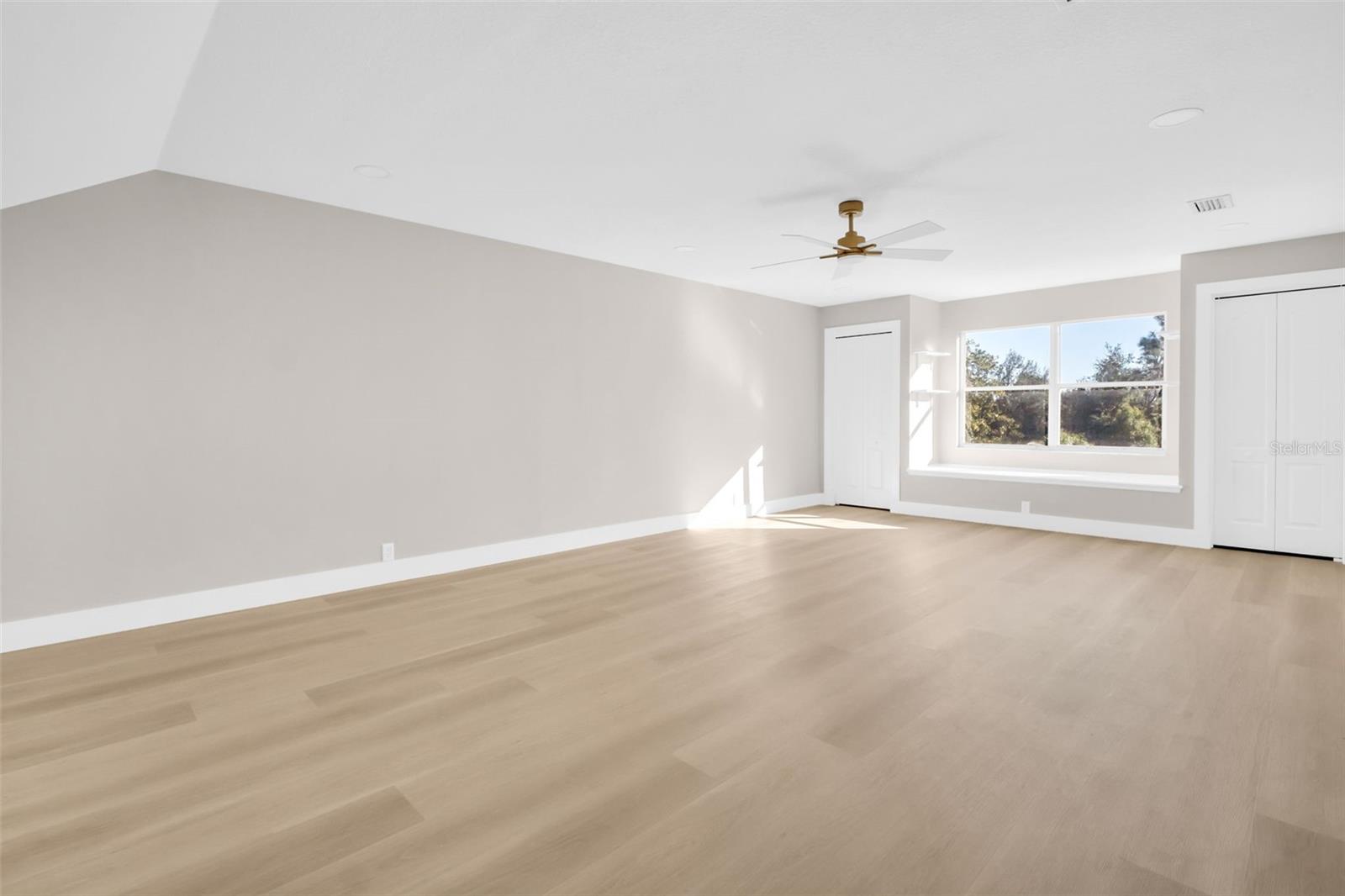 Image 52 of 67 For 9138 Callaway Drive