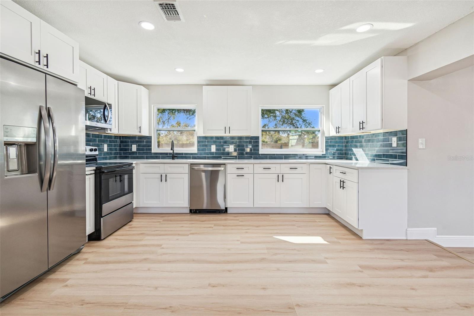 Image 17 of 44 For 4903 79th Street