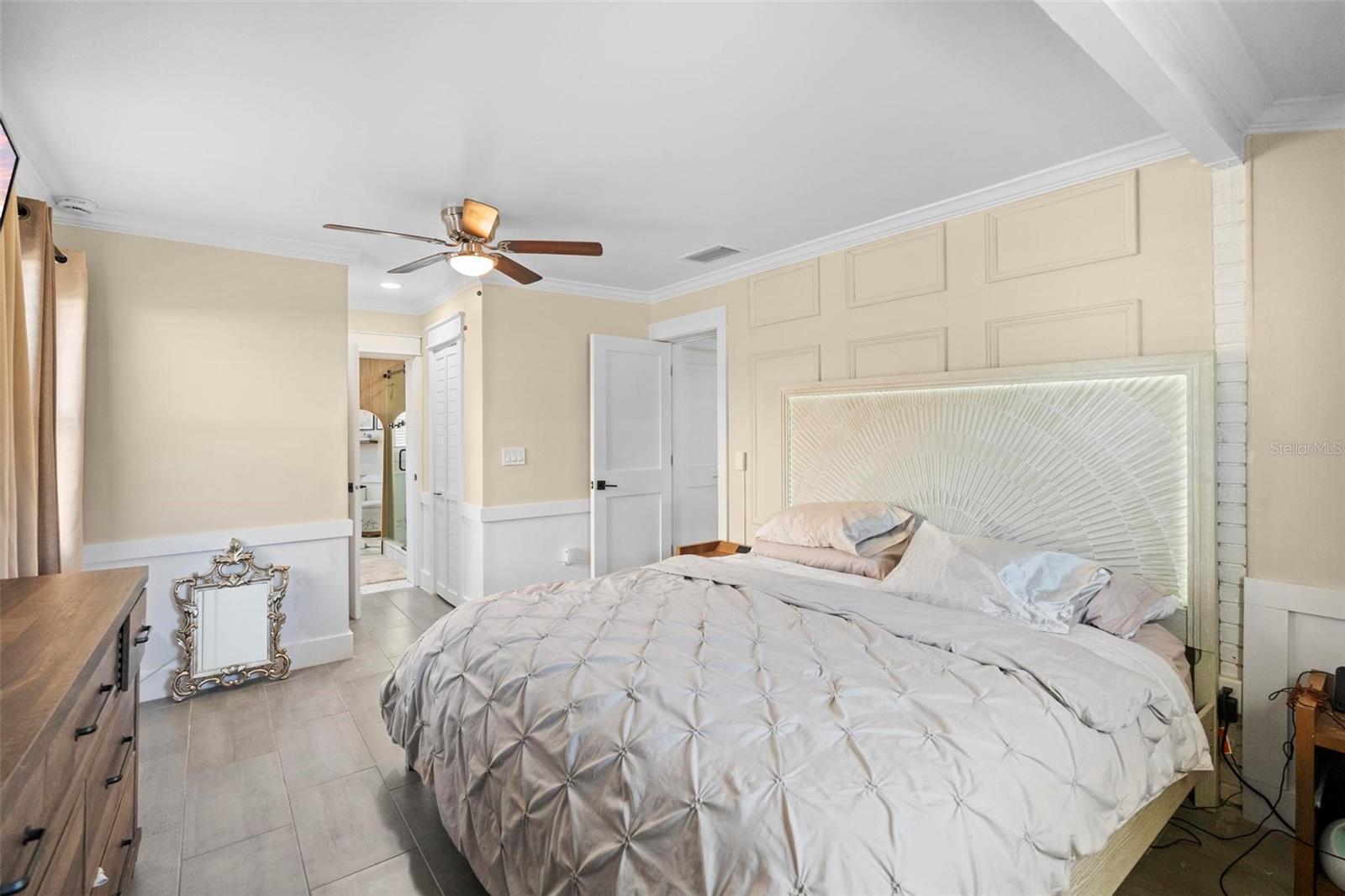 Listing photo id 24 for 8412 Lopez Drive