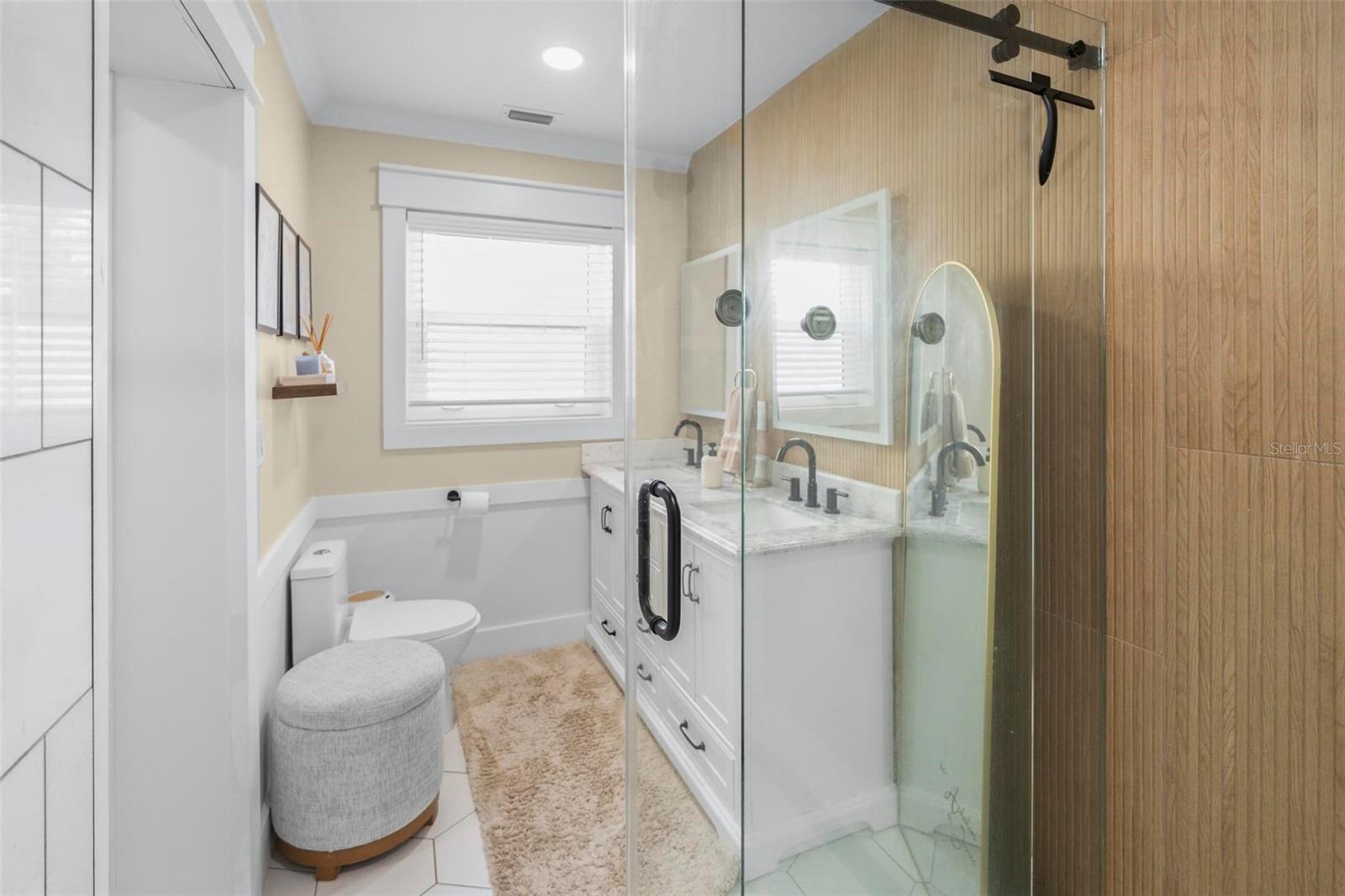 Listing photo id 28 for 8412 Lopez Drive