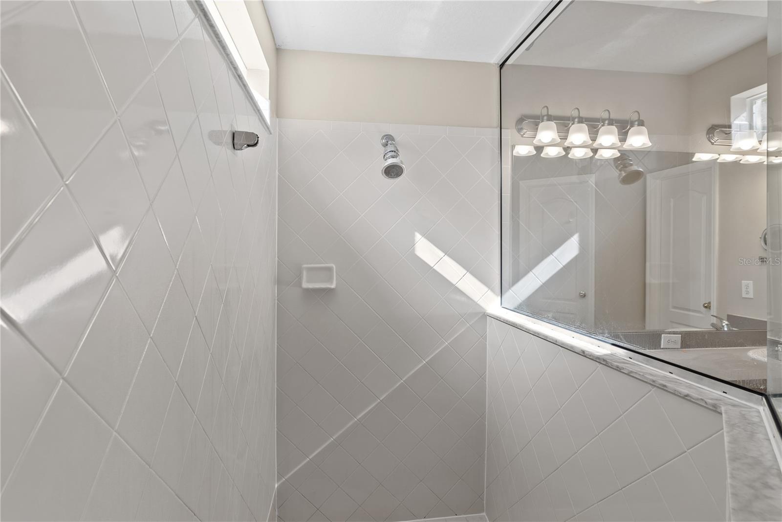 Image 25 of 44 For 5012 Mirror Ridge Court