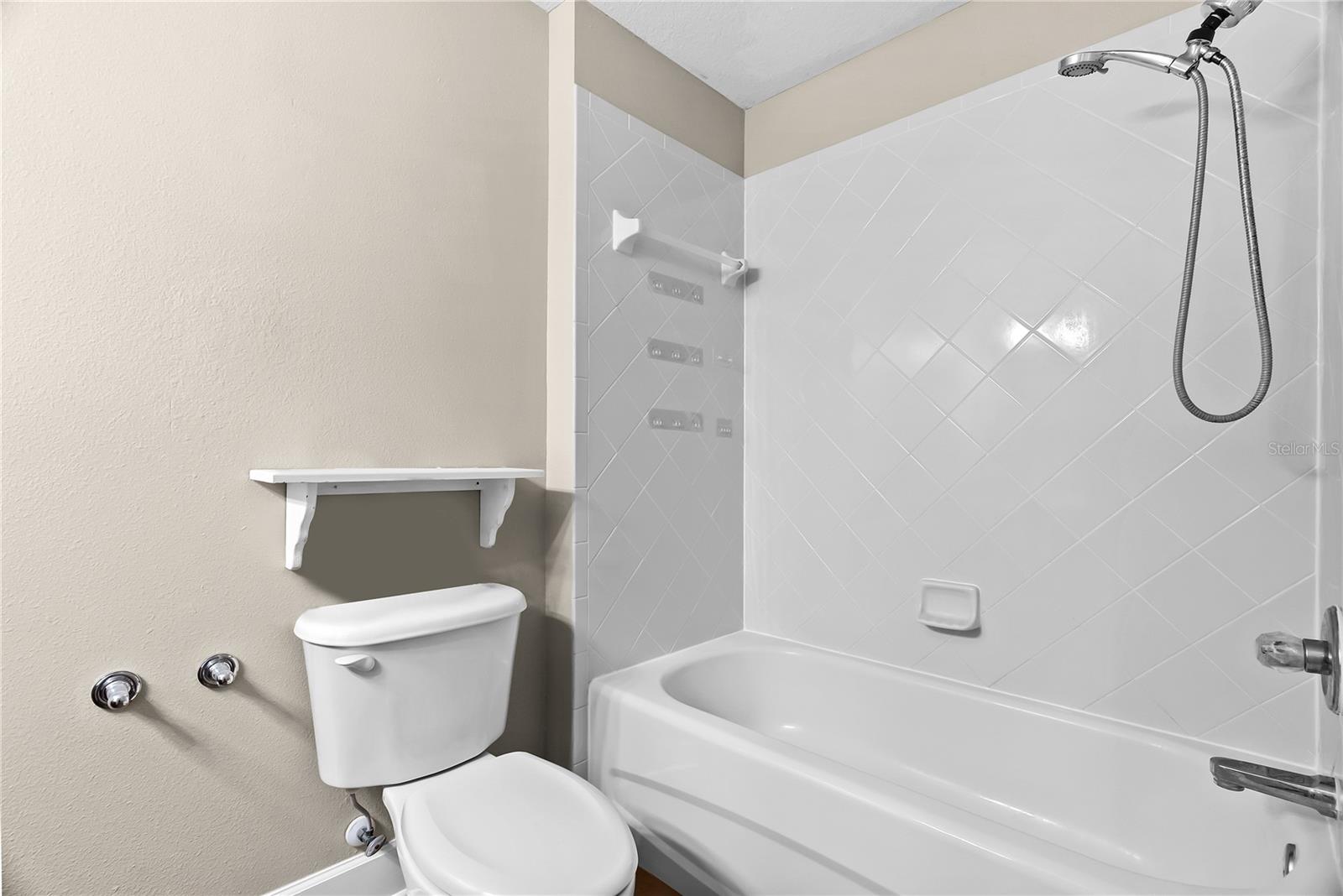 Image 30 of 44 For 5012 Mirror Ridge Court