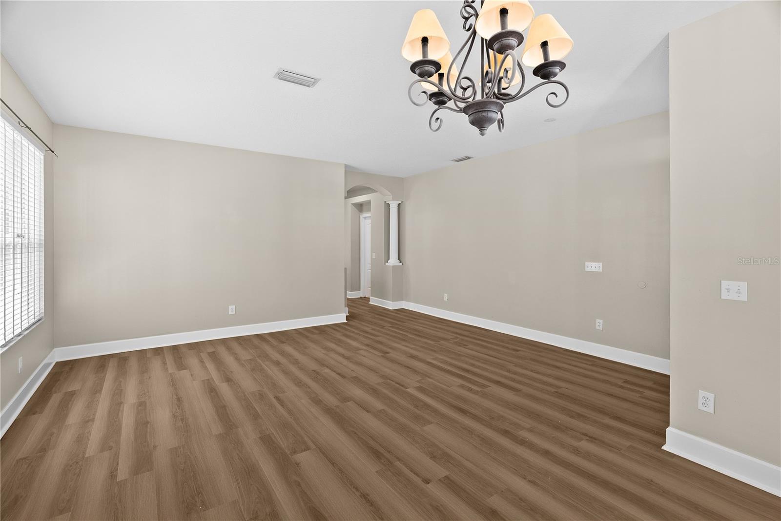 Image 6 of 44 For 5012 Mirror Ridge Court