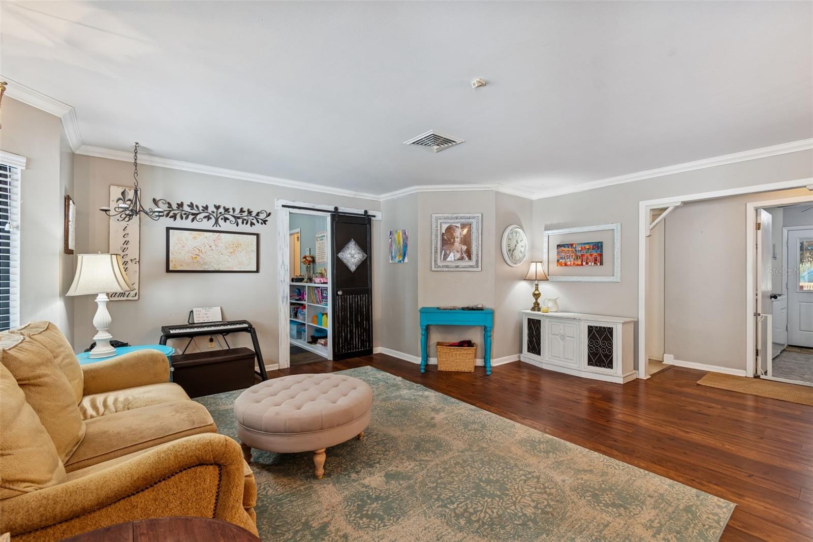 Image 10 of 41 For 13550 11th Street