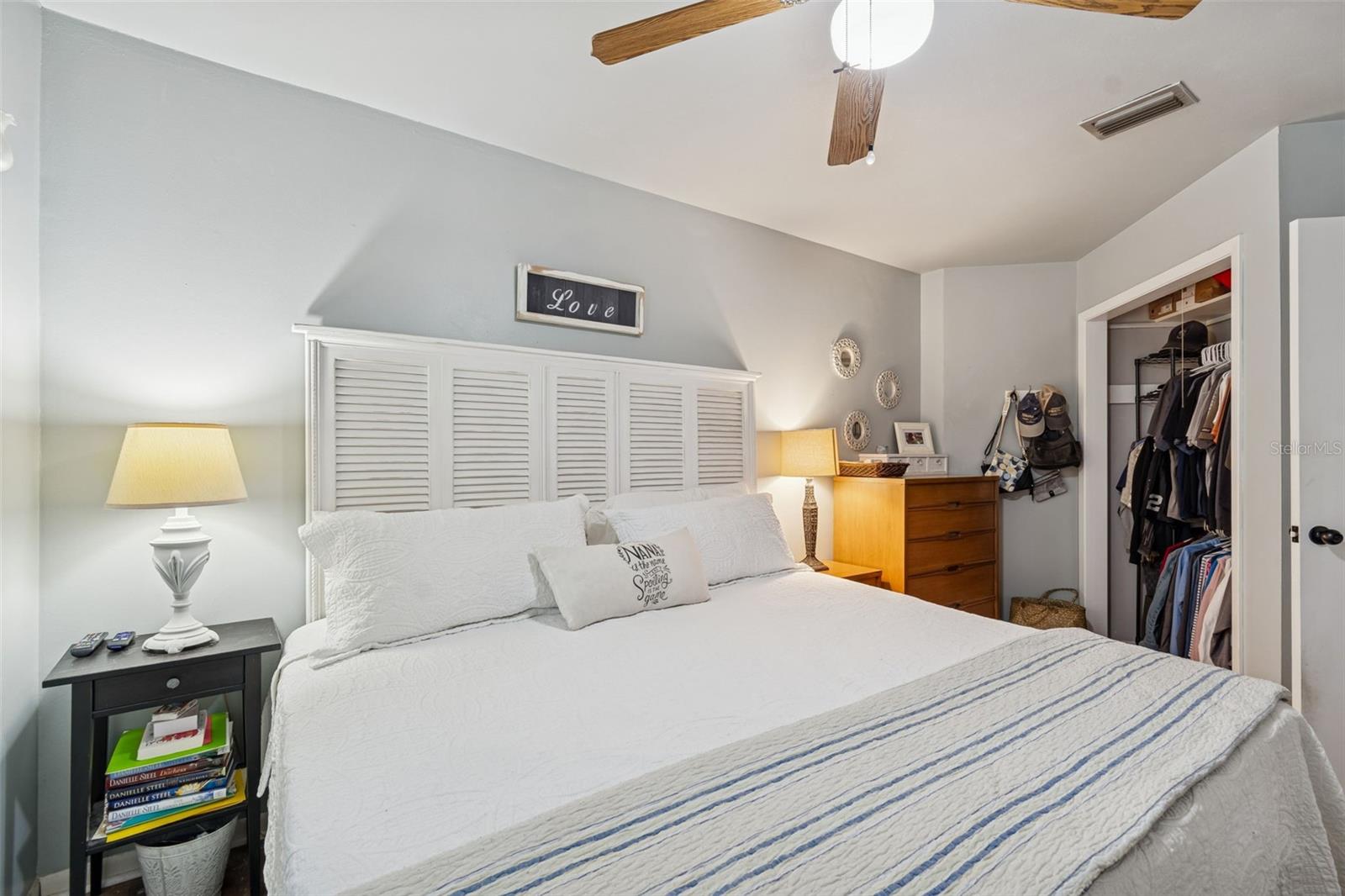 Image 25 of 41 For 13550 11th Street