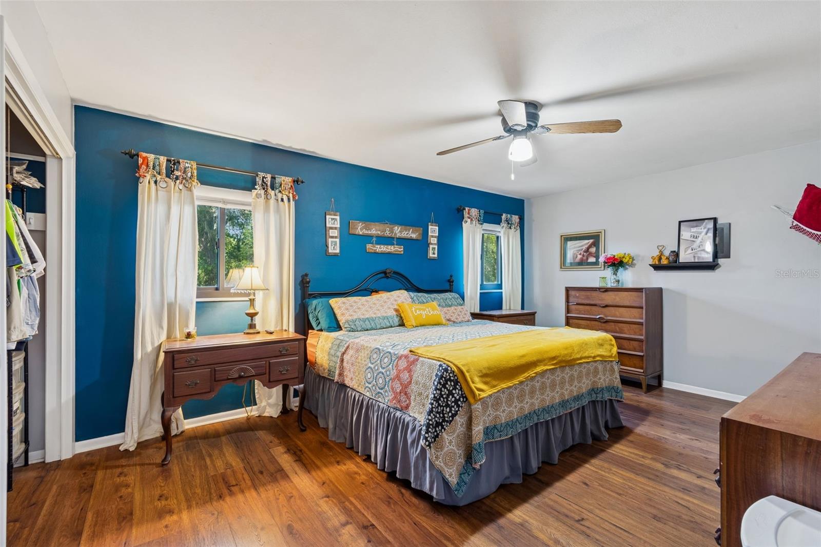 Image 27 of 41 For 13550 11th Street