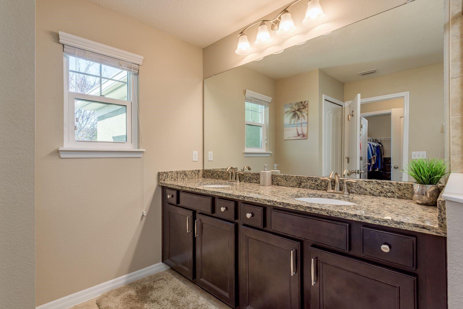 Image 15 of 33 For 10493 Whittington Court