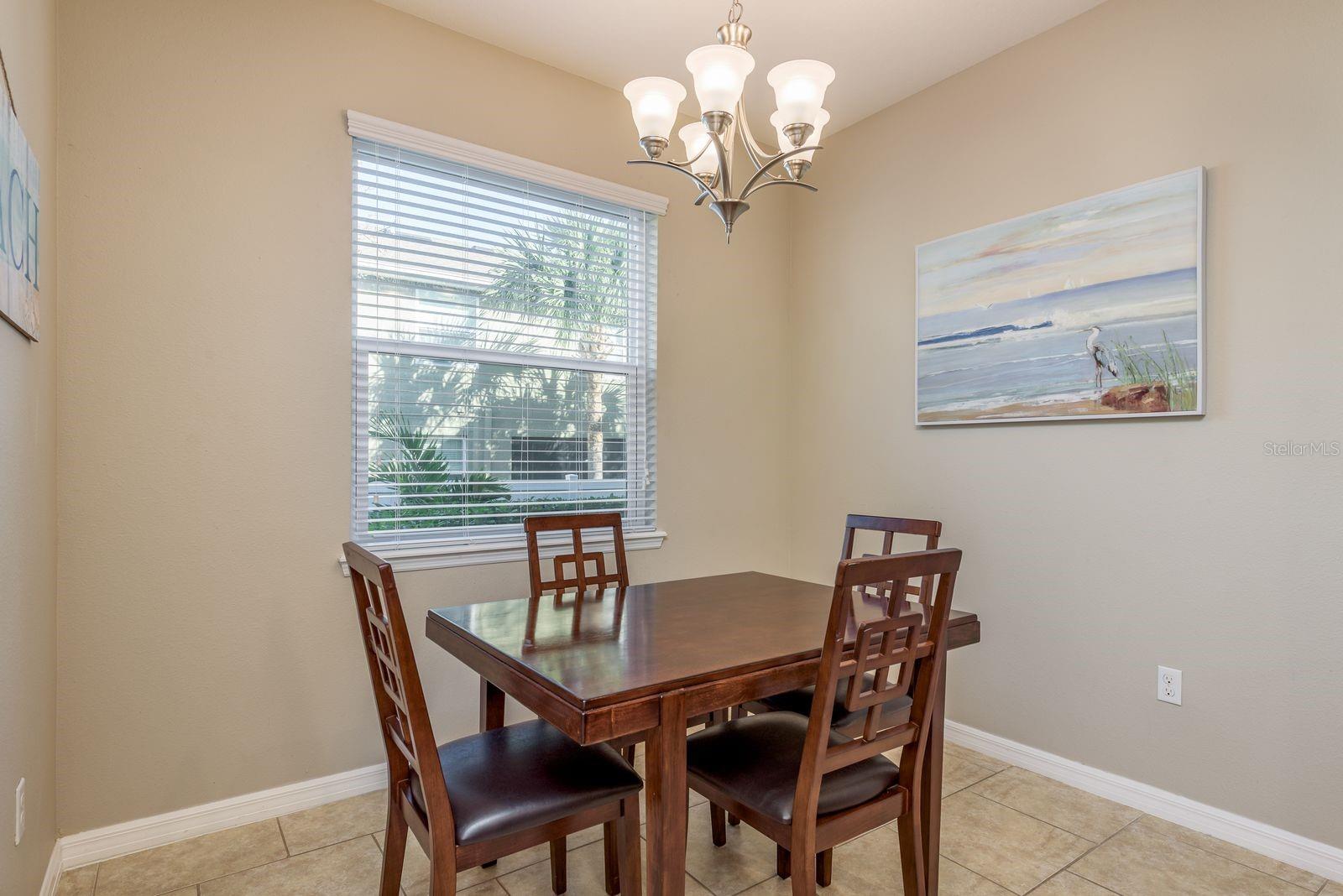 Image 5 of 33 For 10493 Whittington Court