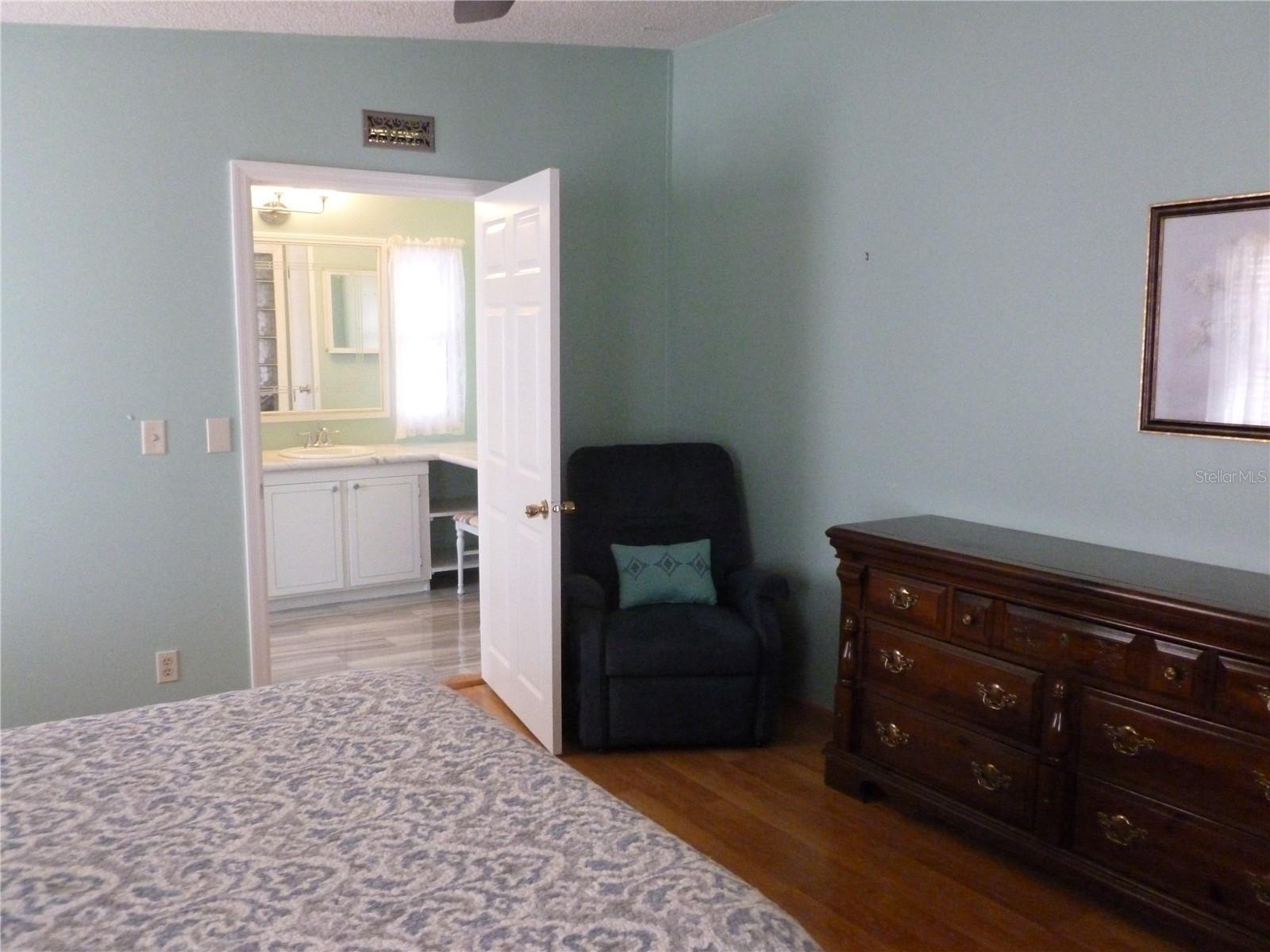 Image 14 of 42 For 3145 Hickory Drive