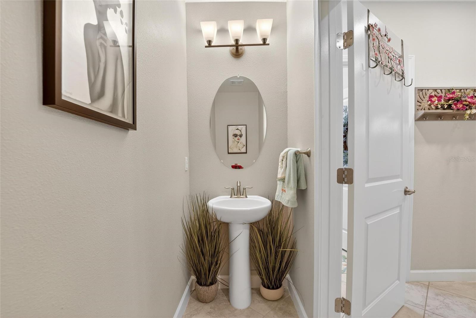 Image 21 of 89 For 16909 April Plush Drive