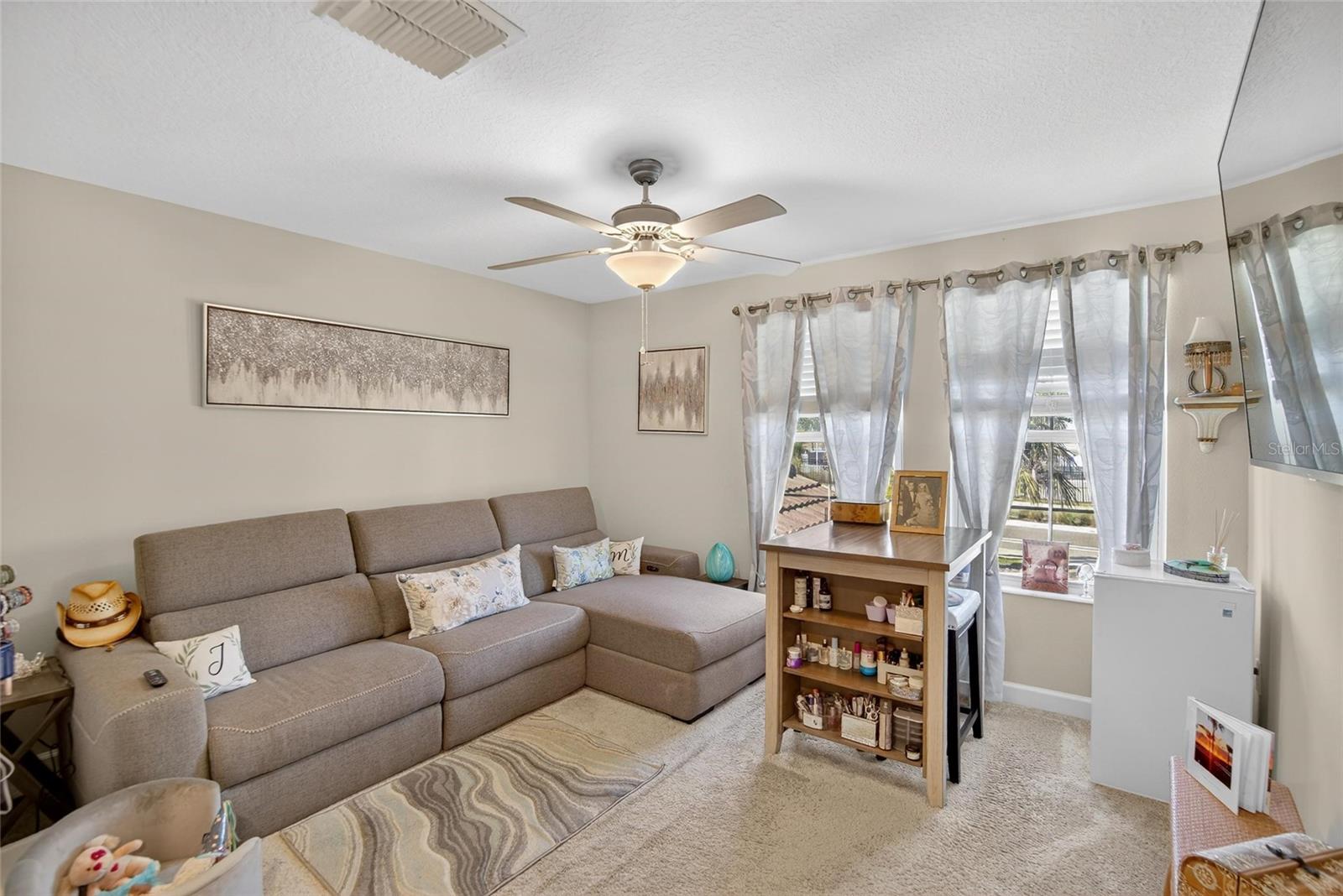 Image 23 of 89 For 16909 April Plush Drive