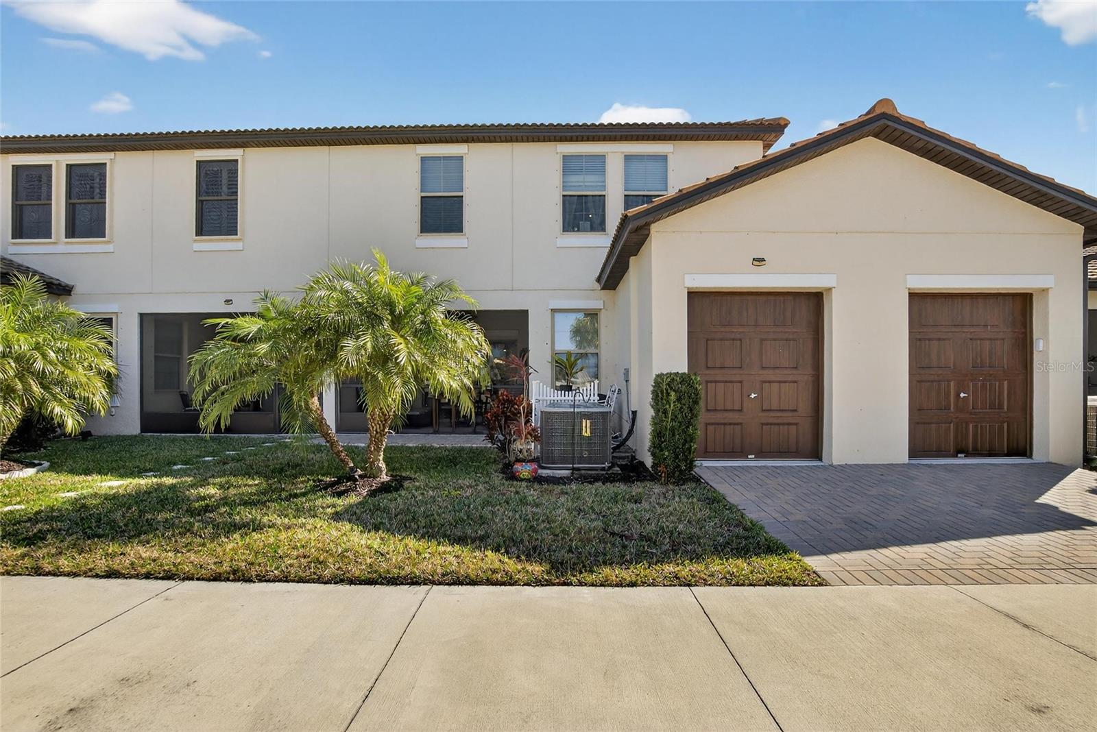 Image 32 of 89 For 16909 April Plush Drive