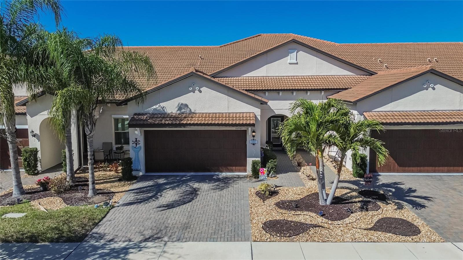 Image 39 of 89 For 16909 April Plush Drive