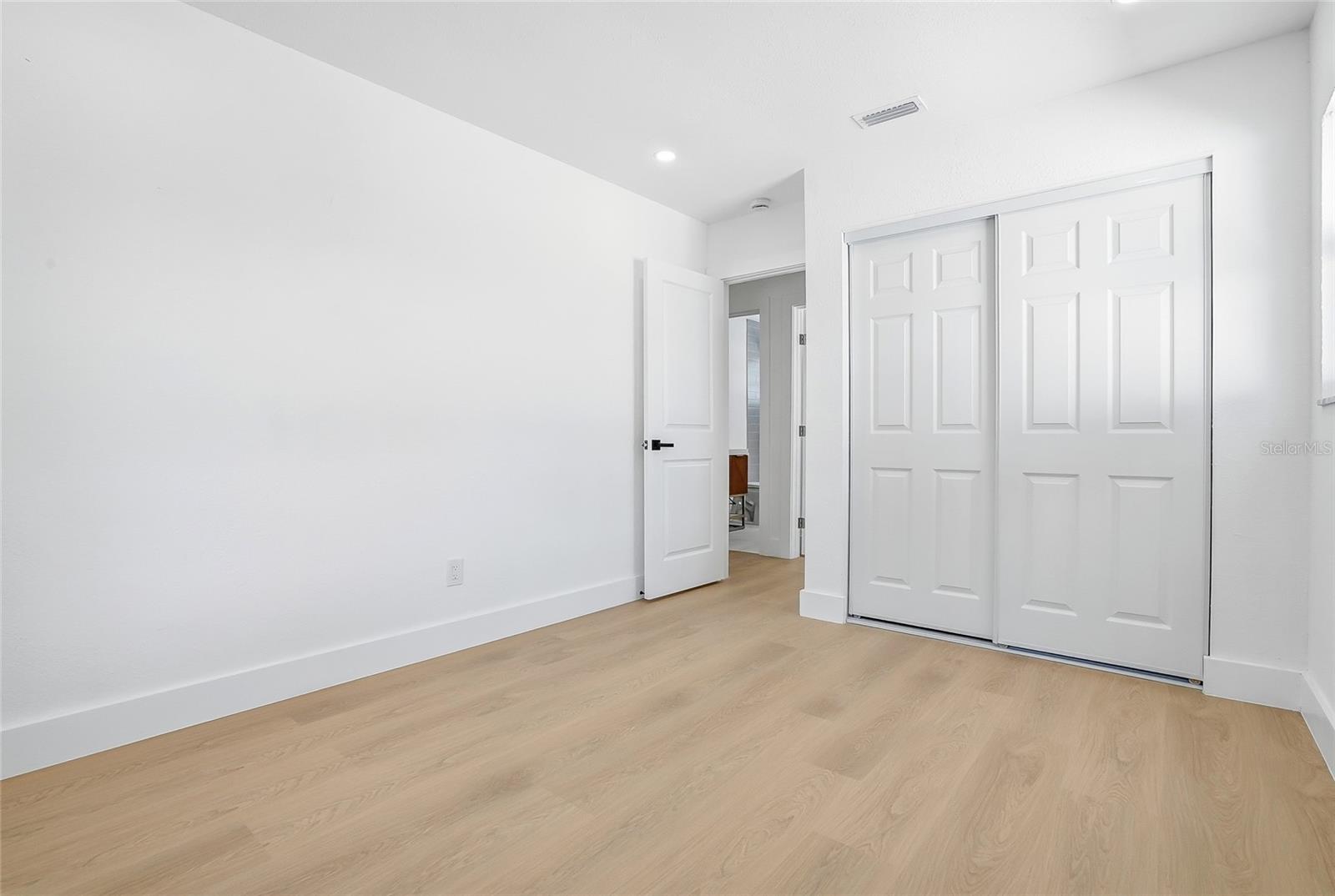 Image 30 of 45 For 6529 West Shore Circle