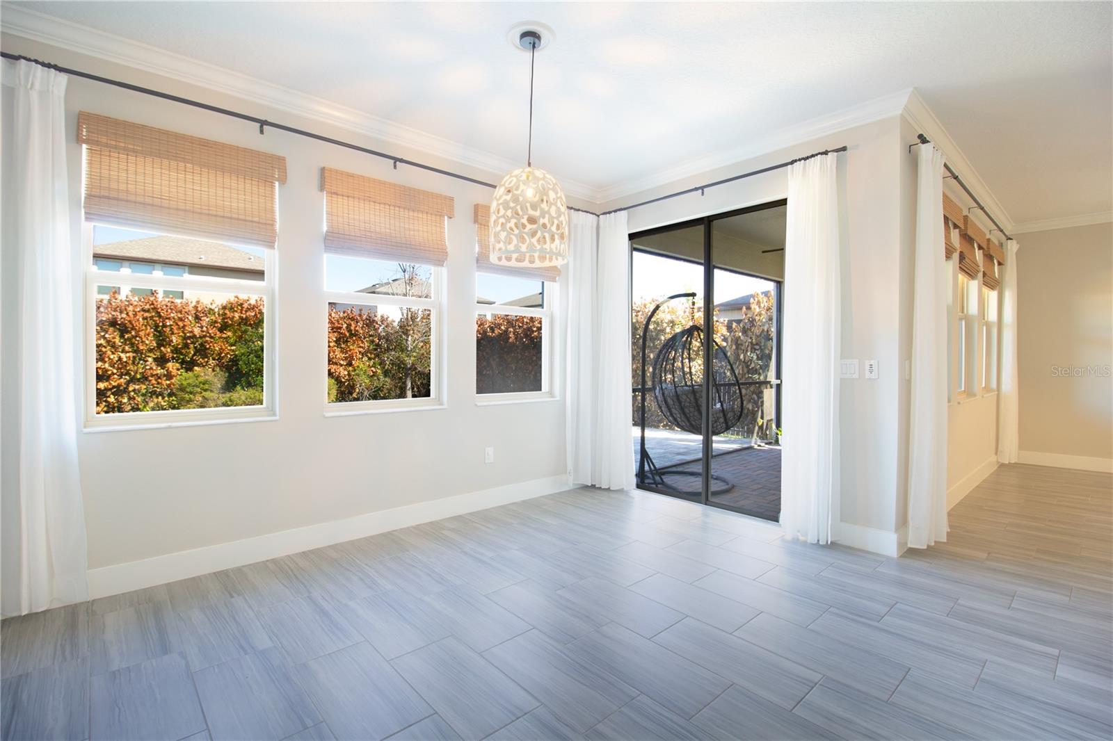 Listing photo id 9 for 18023 Fenders Way