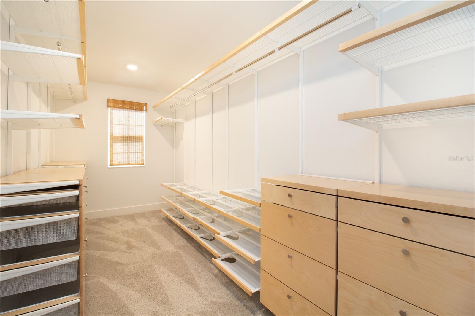 Listing photo id 25 for 18023 Fenders Way