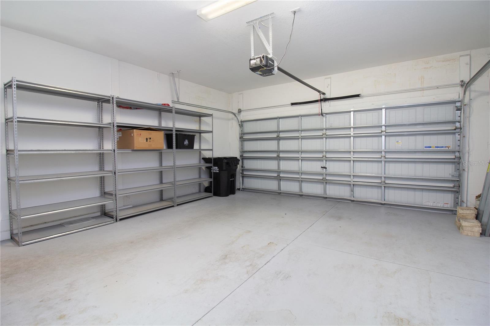 Listing photo id 37 for 18023 Fenders Way