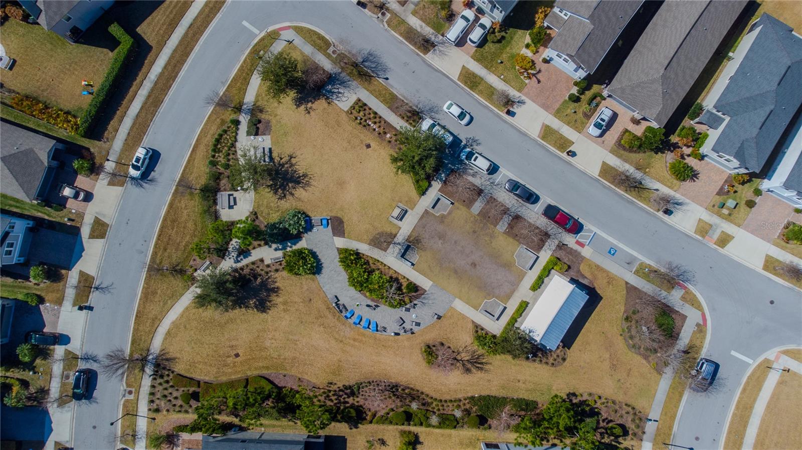 Listing photo id 51 for 18023 Fenders Way