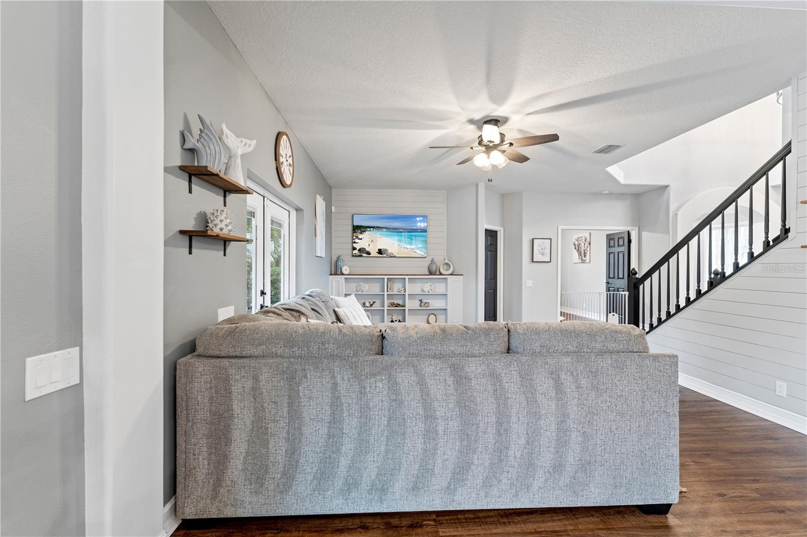 Image 23 of 100 For 5292 Kernwood Court