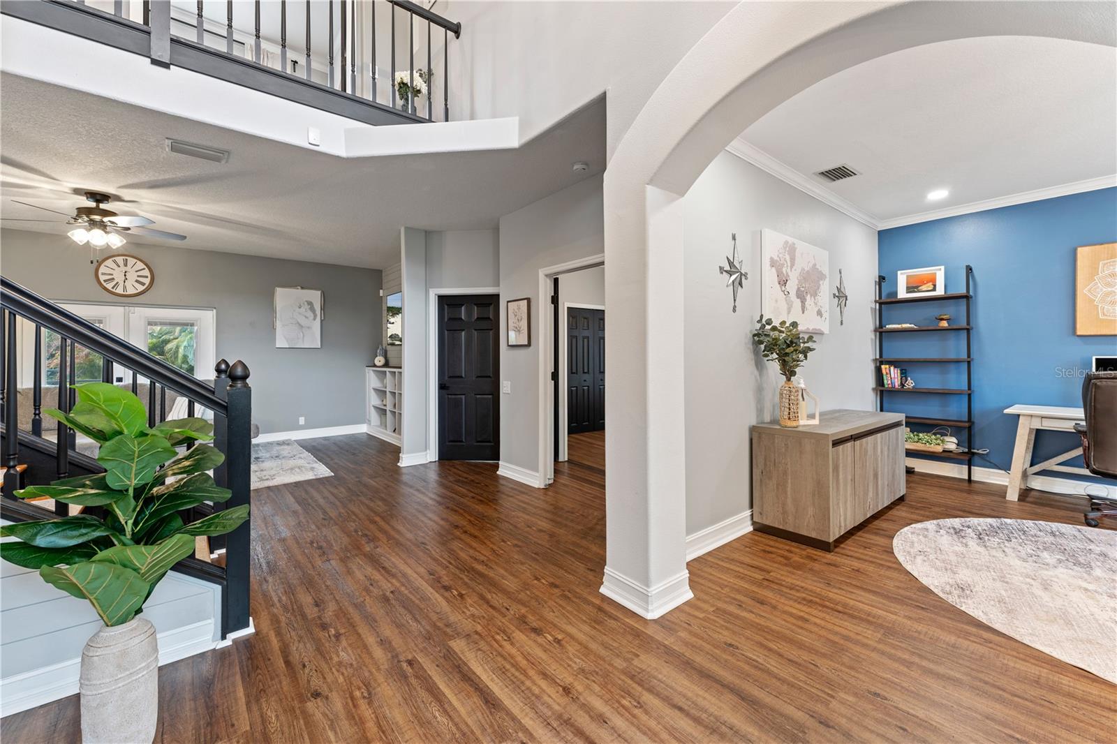 Image 3 of 100 For 5292 Kernwood Court