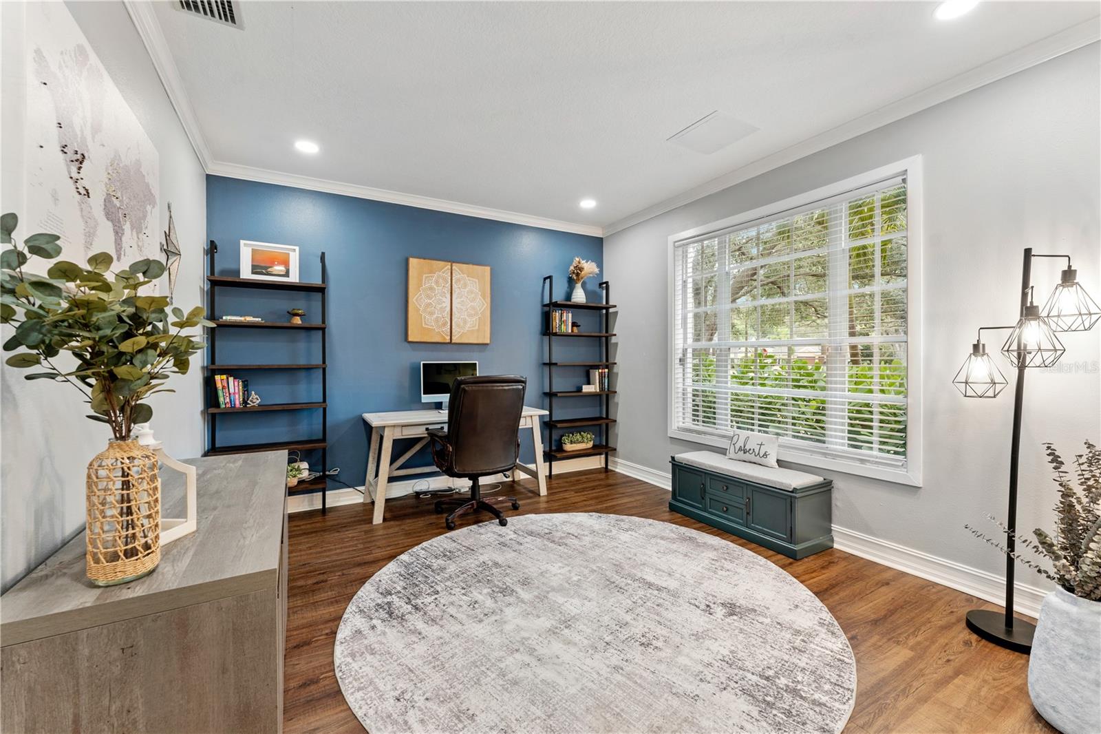 Image 4 of 100 For 5292 Kernwood Court