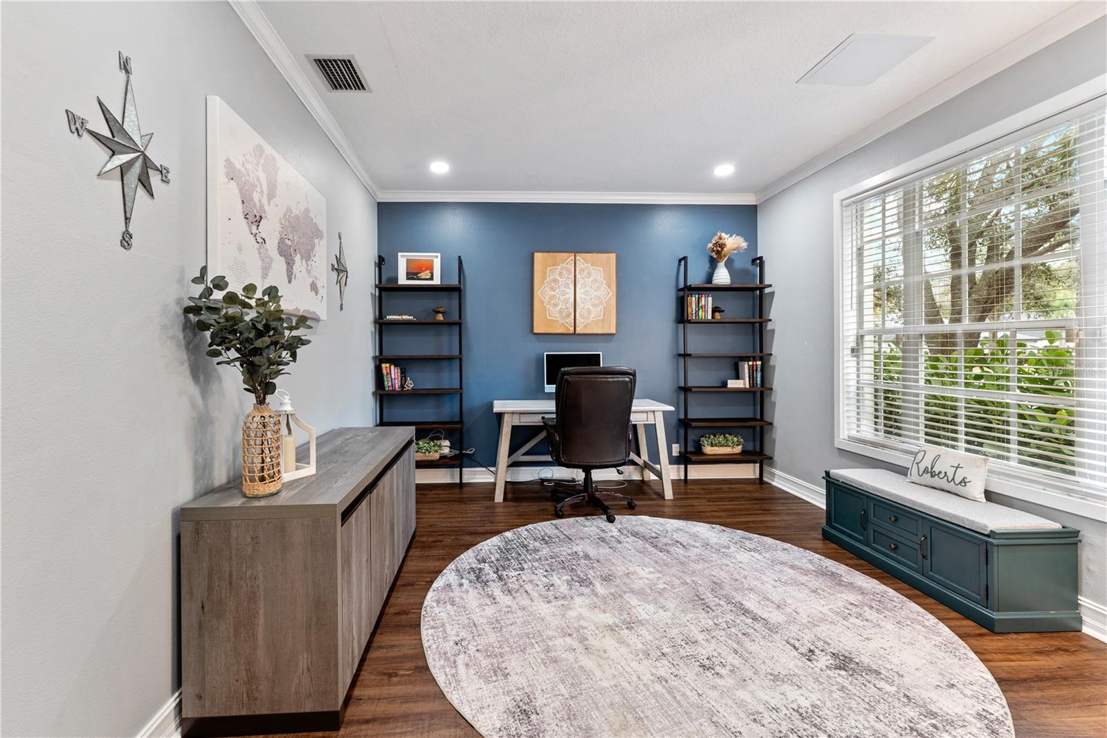 Image 5 of 100 For 5292 Kernwood Court