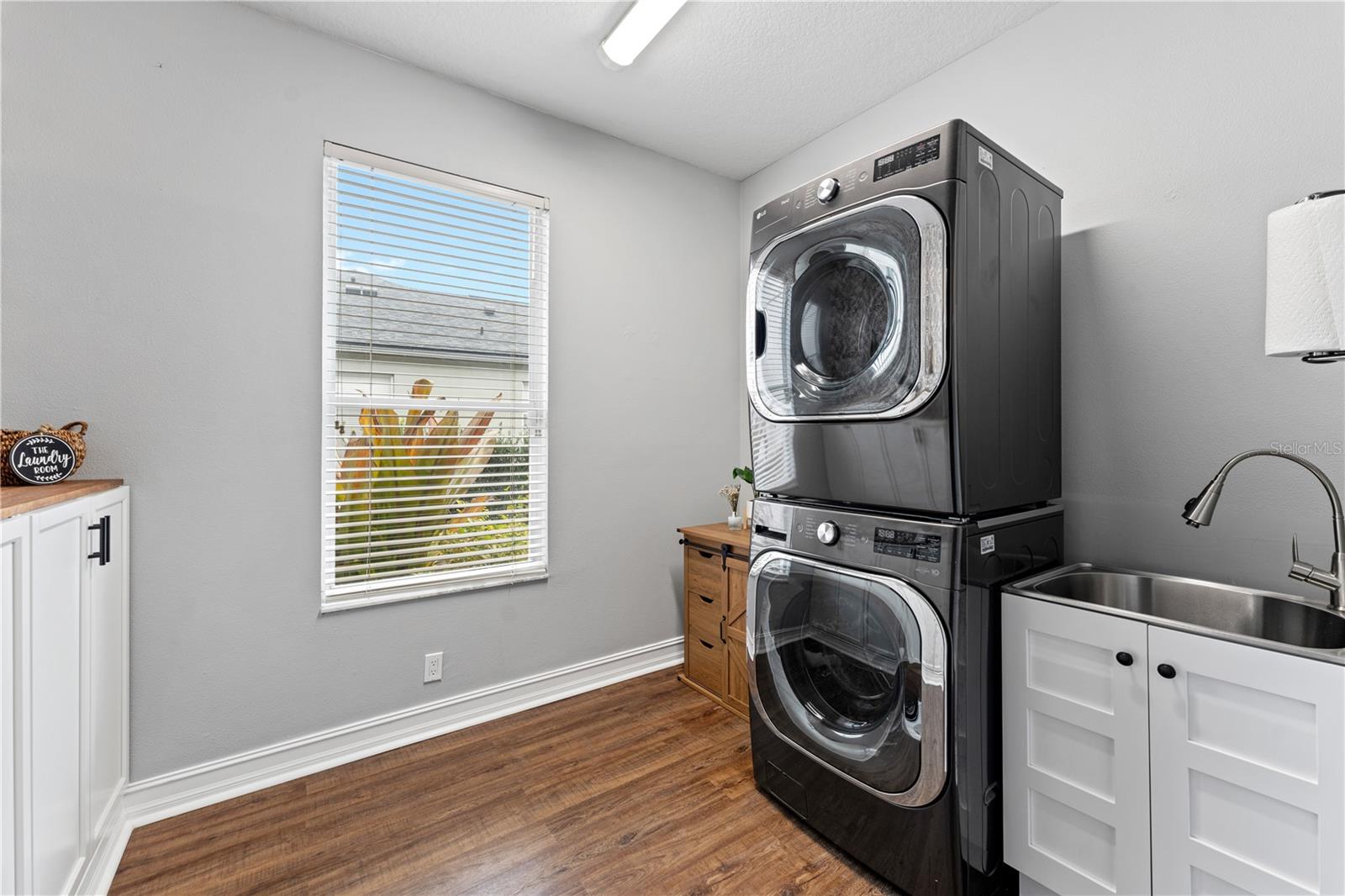 Image 74 of 100 For 5292 Kernwood Court