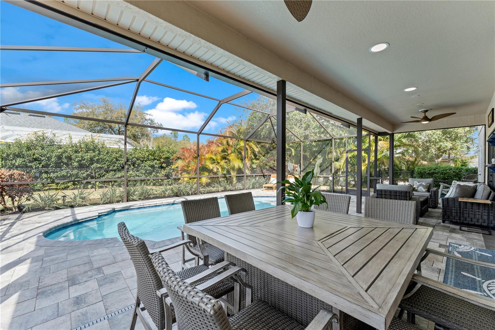 Image 79 of 100 For 5292 Kernwood Court