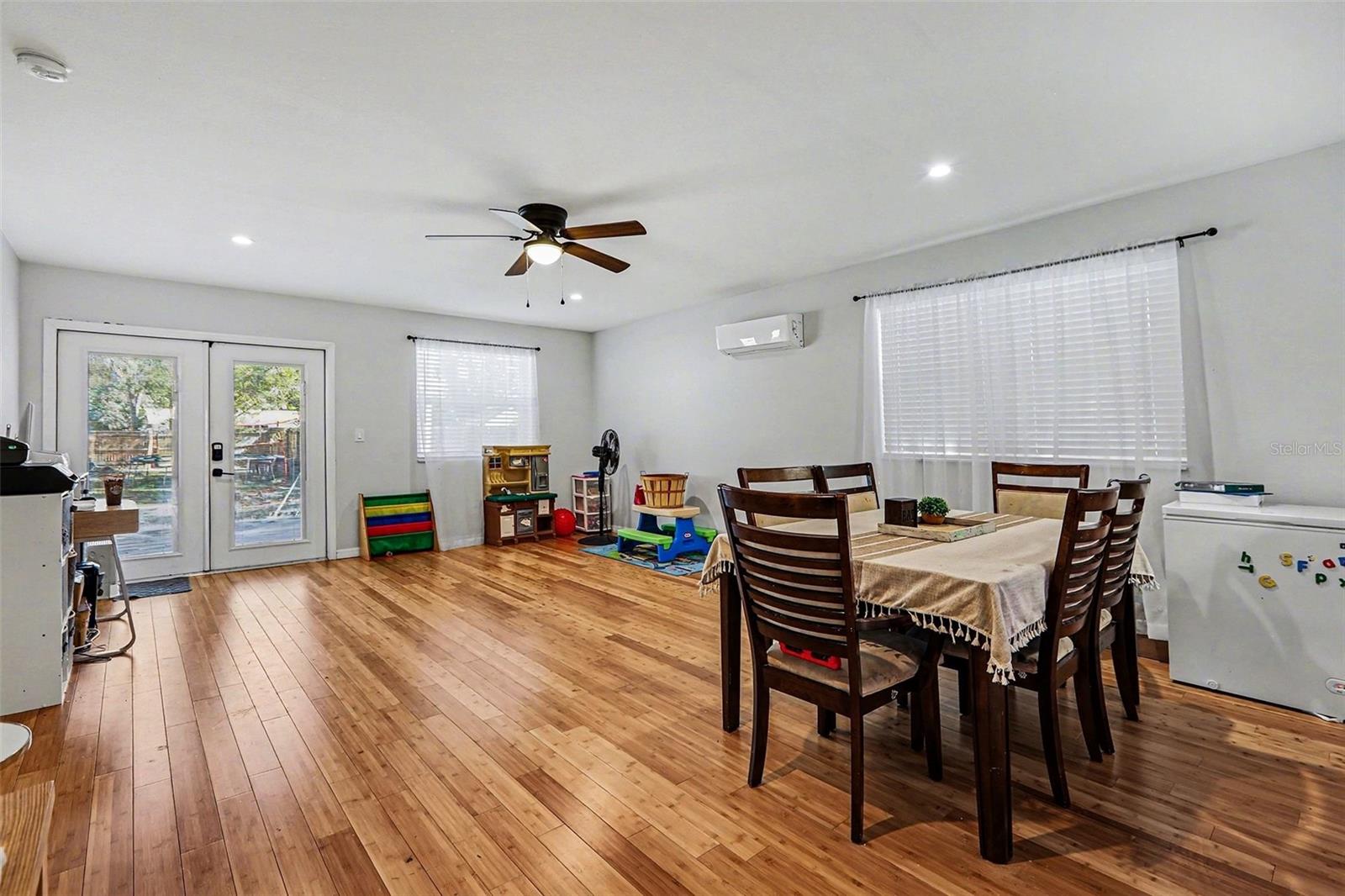 Image 6 of 24 For 2015 22nd Street W