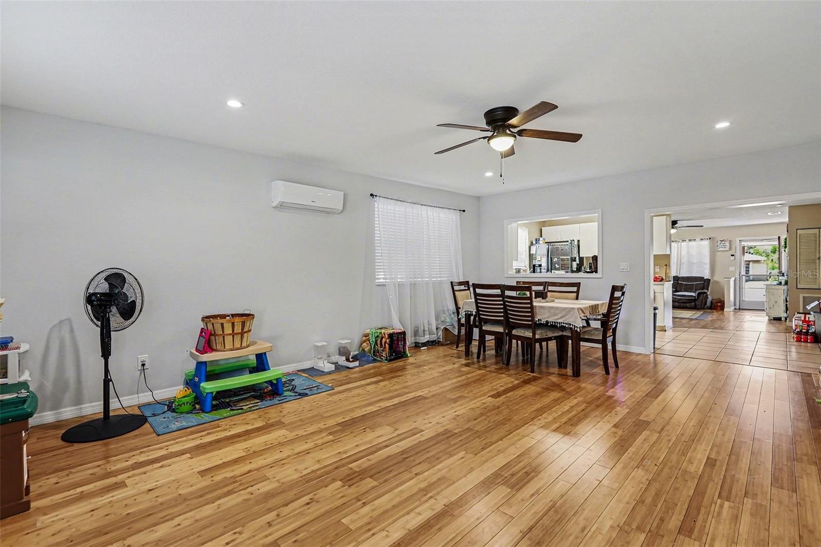 Image 7 of 24 For 2015 22nd Street W