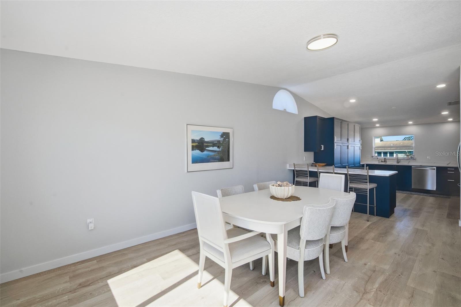 Image 15 of 55 For 1826 Nebraska Avenue Ne