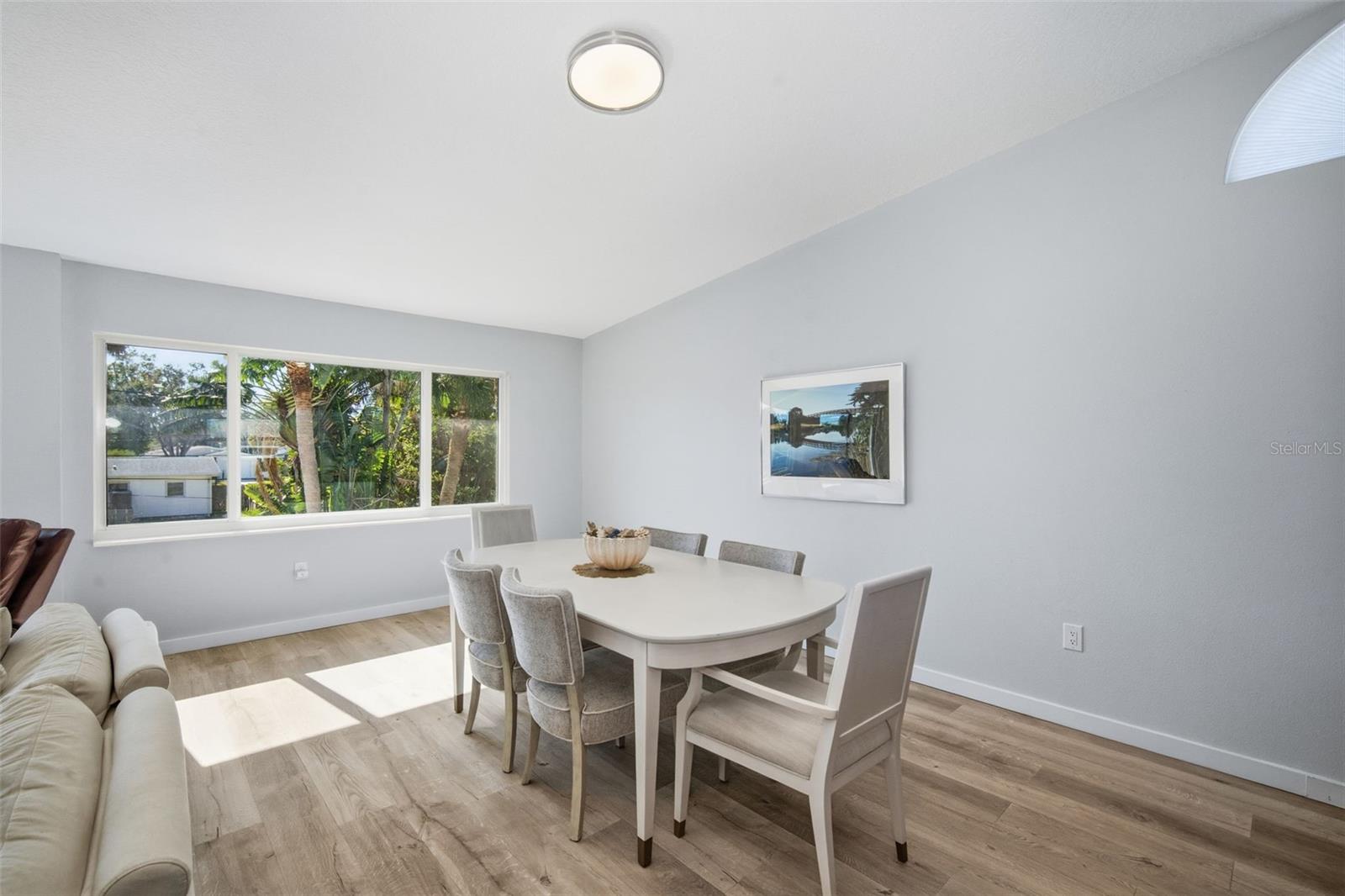 Image 16 of 55 For 1826 Nebraska Avenue Ne