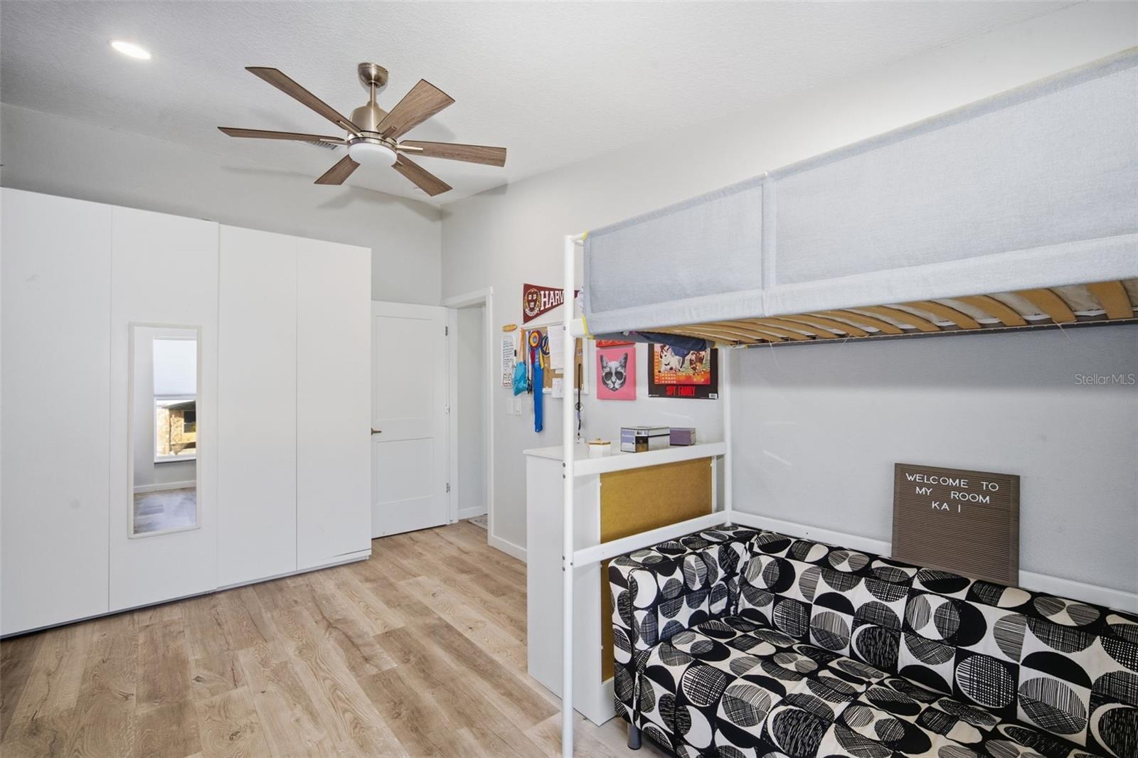 Image 28 of 55 For 1826 Nebraska Avenue Ne