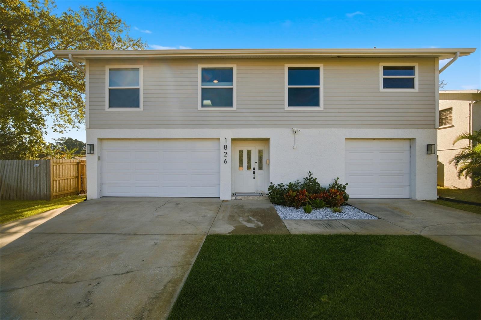 Image 5 of 55 For 1826 Nebraska Avenue Ne