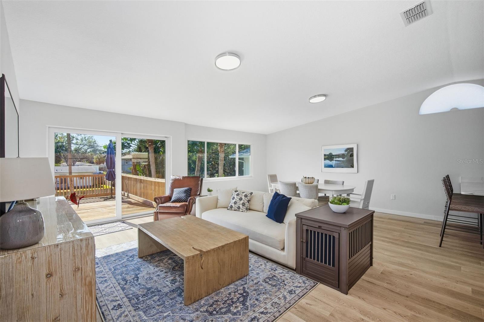 Image 6 of 55 For 1826 Nebraska Avenue Ne