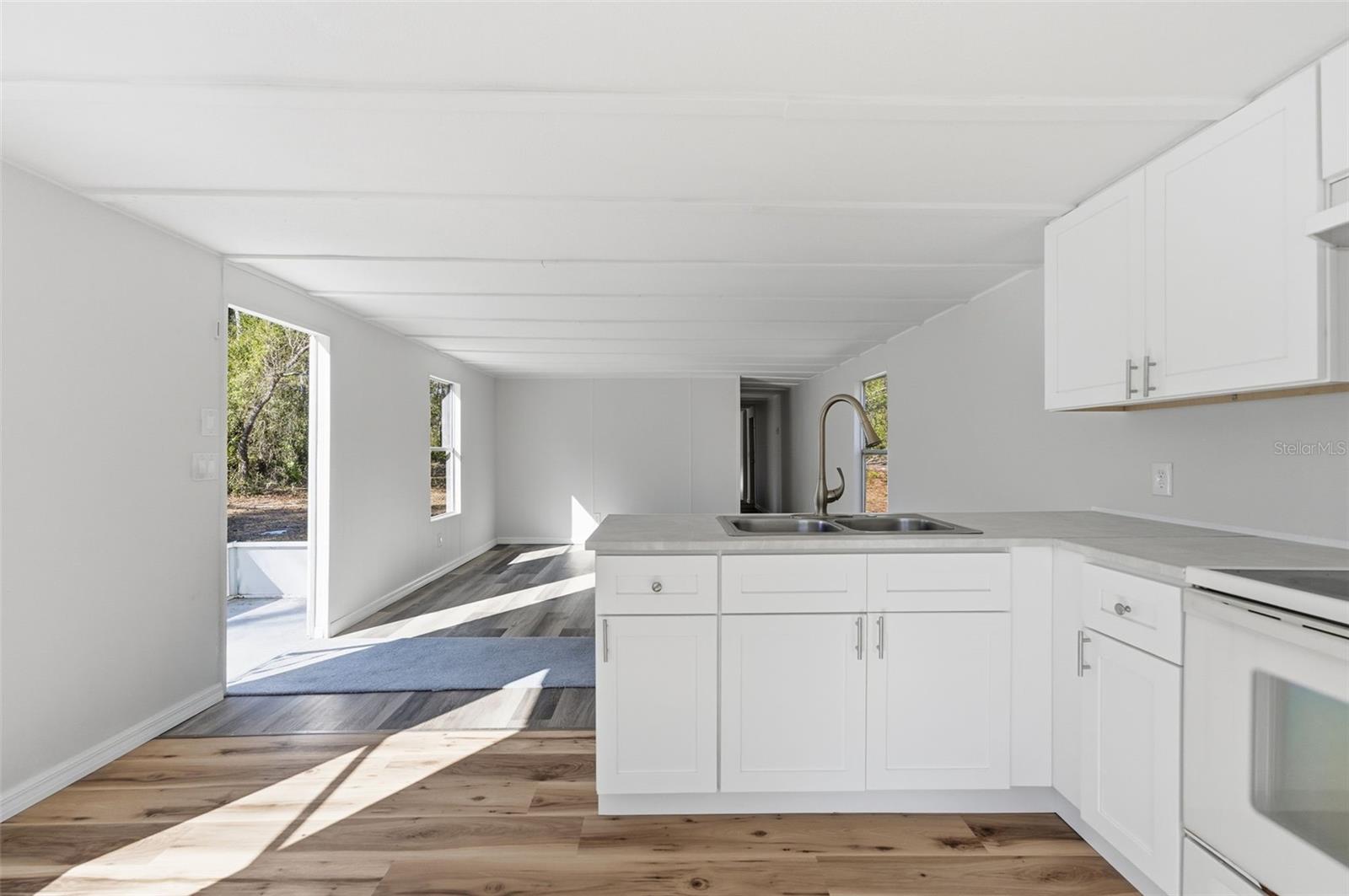 Image 13 of 32 For 8035 Rosella Court