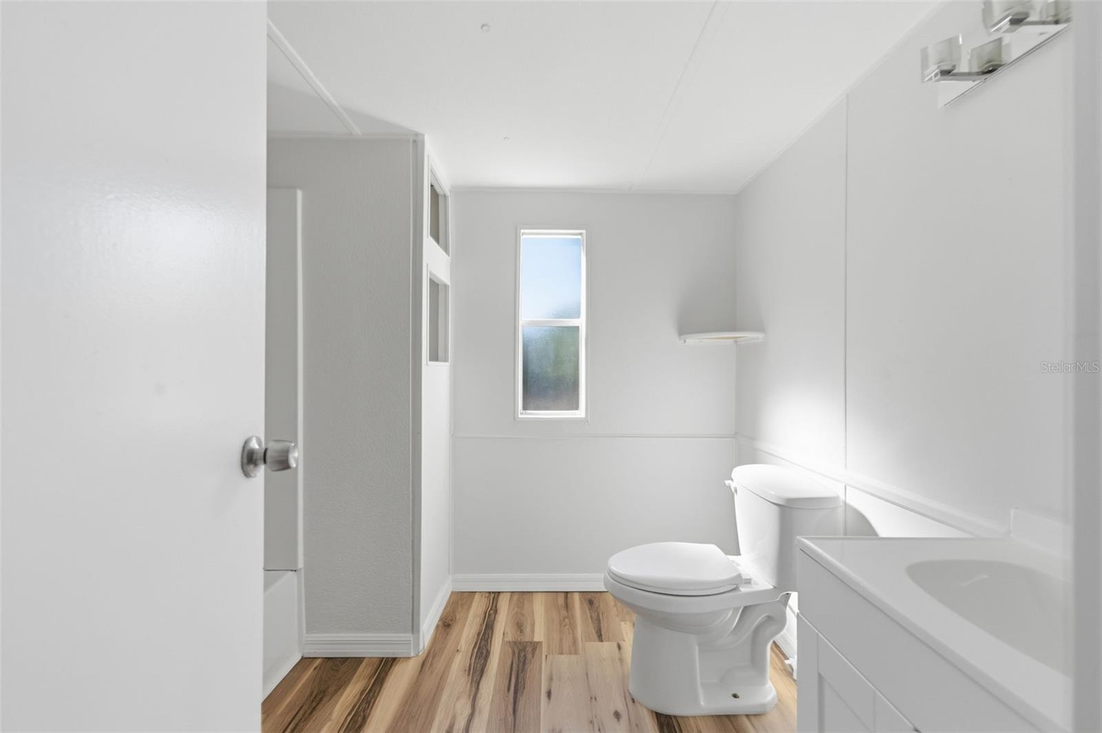 Image 19 of 32 For 8035 Rosella Court