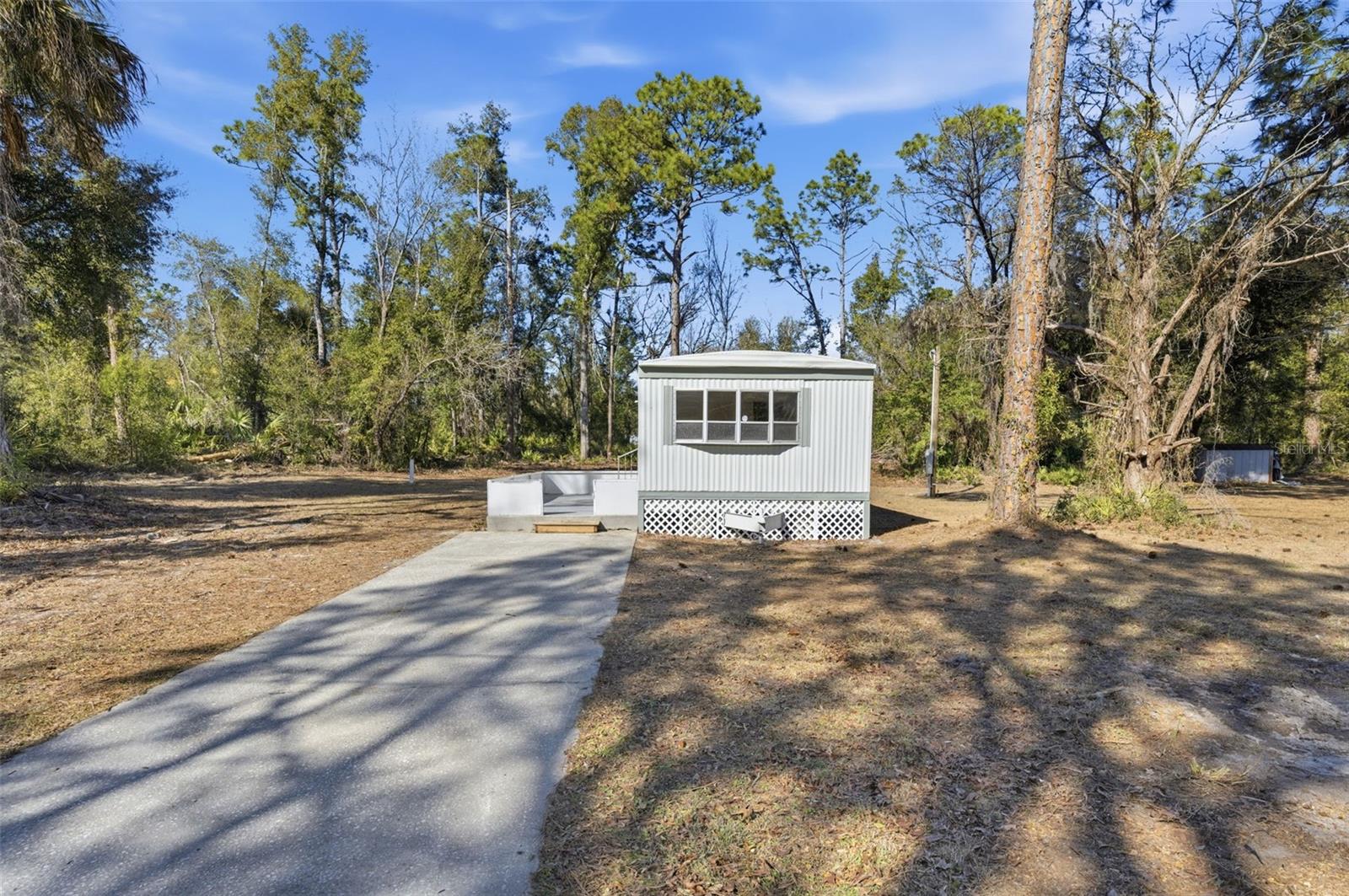 Image 28 of 32 For 8035 Rosella Court