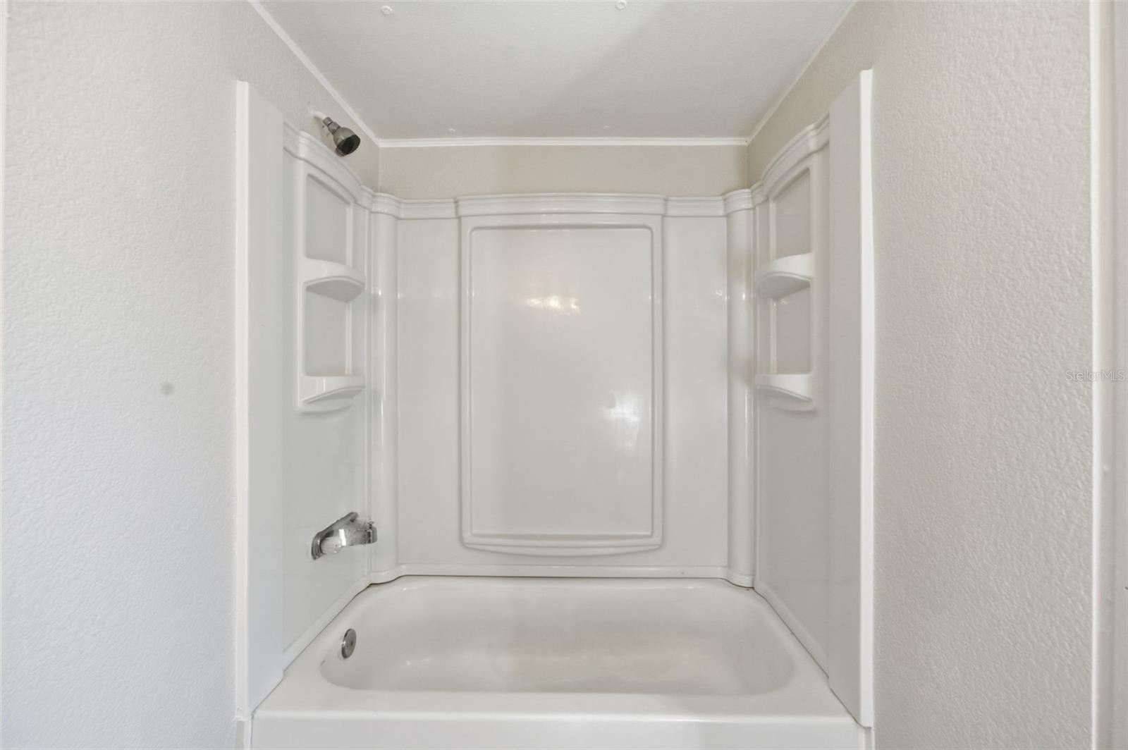 Image 5 of 32 For 8035 Rosella Court