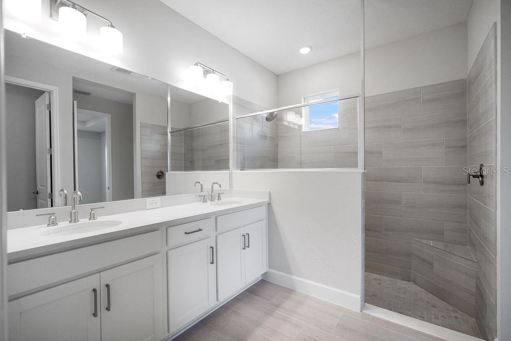 Listing photo id 10 for 1669 Anson Lane