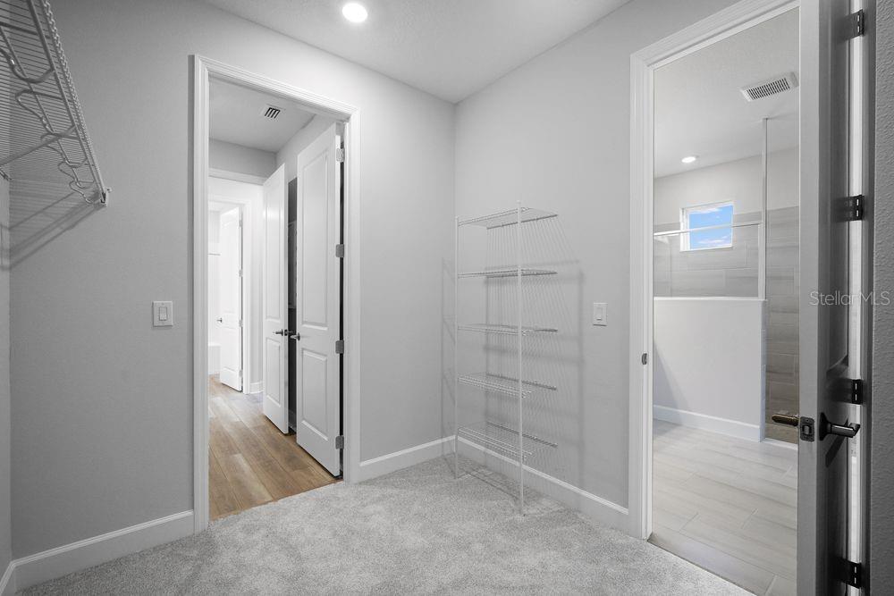 Listing photo id 13 for 1669 Anson Lane