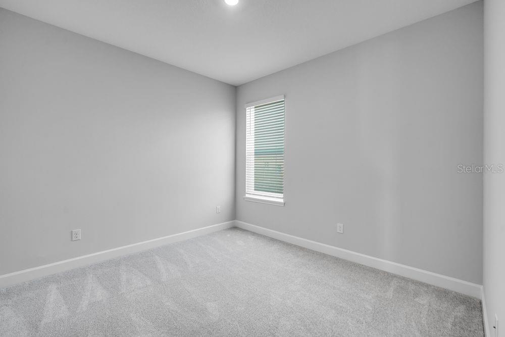 Listing photo id 15 for 1669 Anson Lane