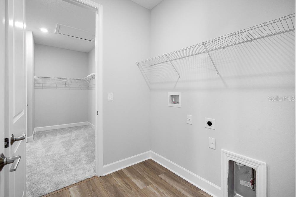 Listing photo id 23 for 1669 Anson Lane