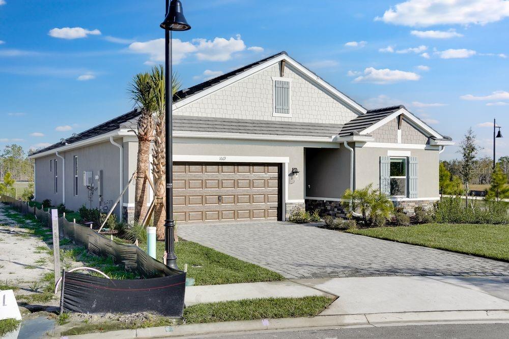 Listing photo id 27 for 1669 Anson Lane