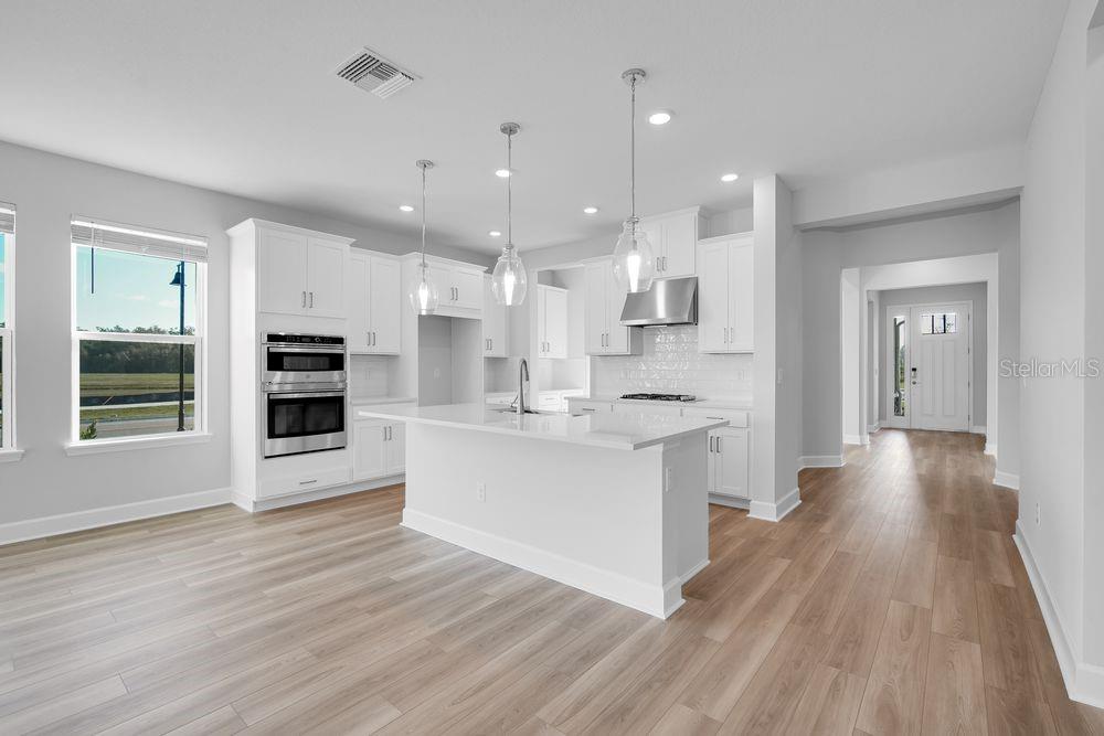 Listing photo id 1 for 1669 Anson Lane