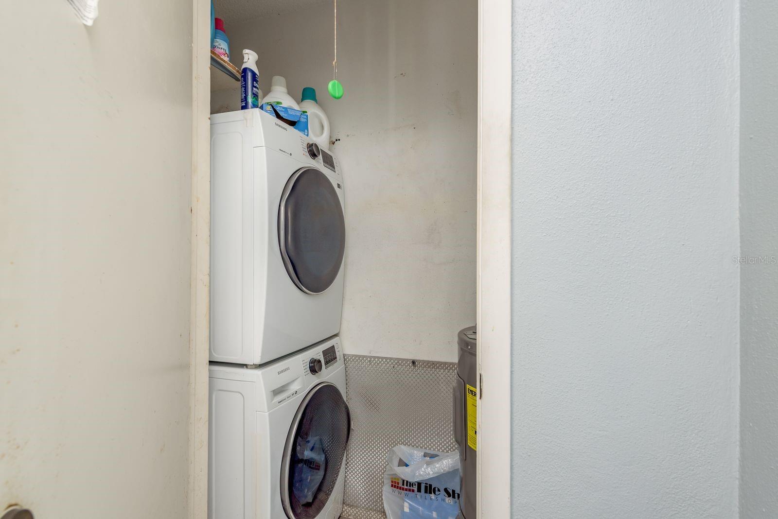 Image 19 of 29 For 1701 Pinehurst Road 17d