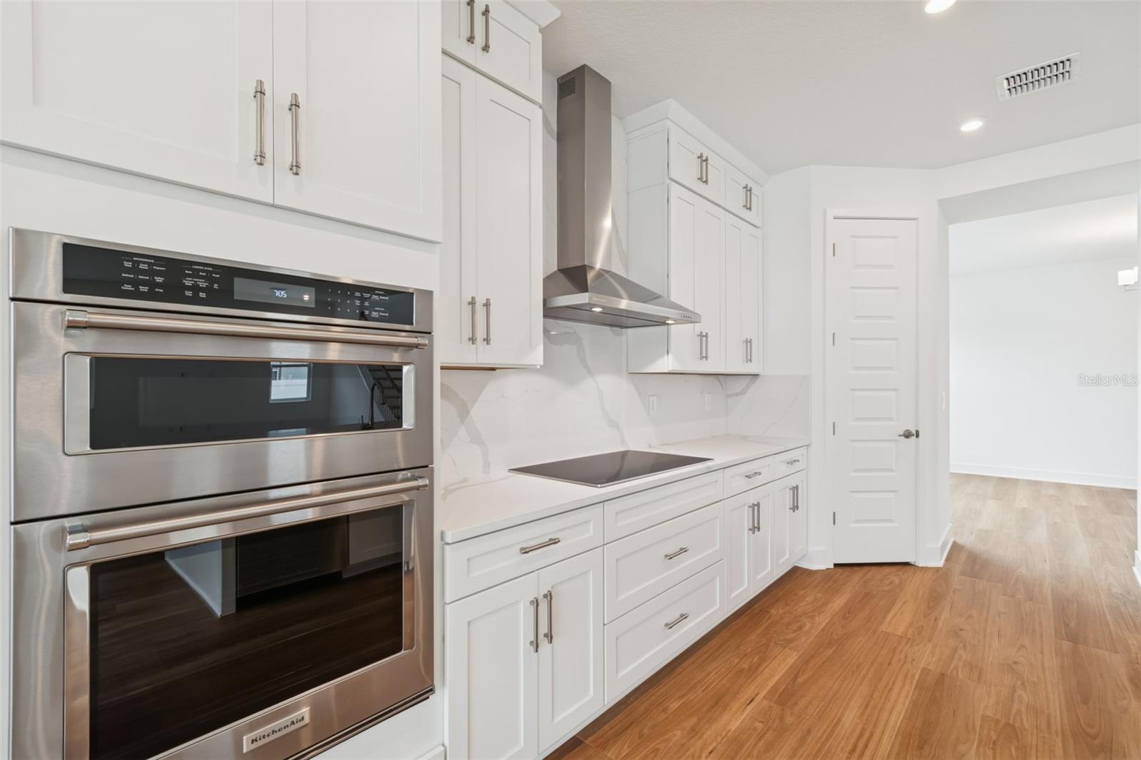 Image 17 of 53 For 804 Peninsular Street